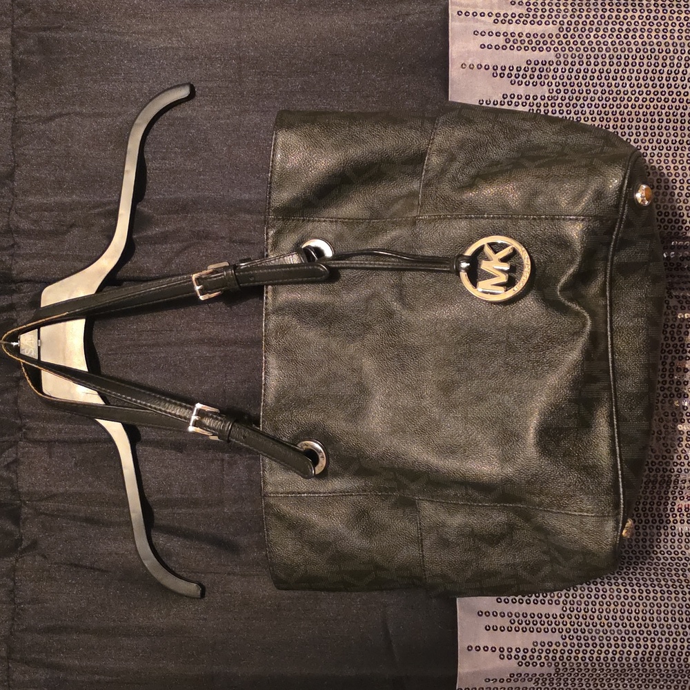 Authentic MK bag - Picture 1 of 9